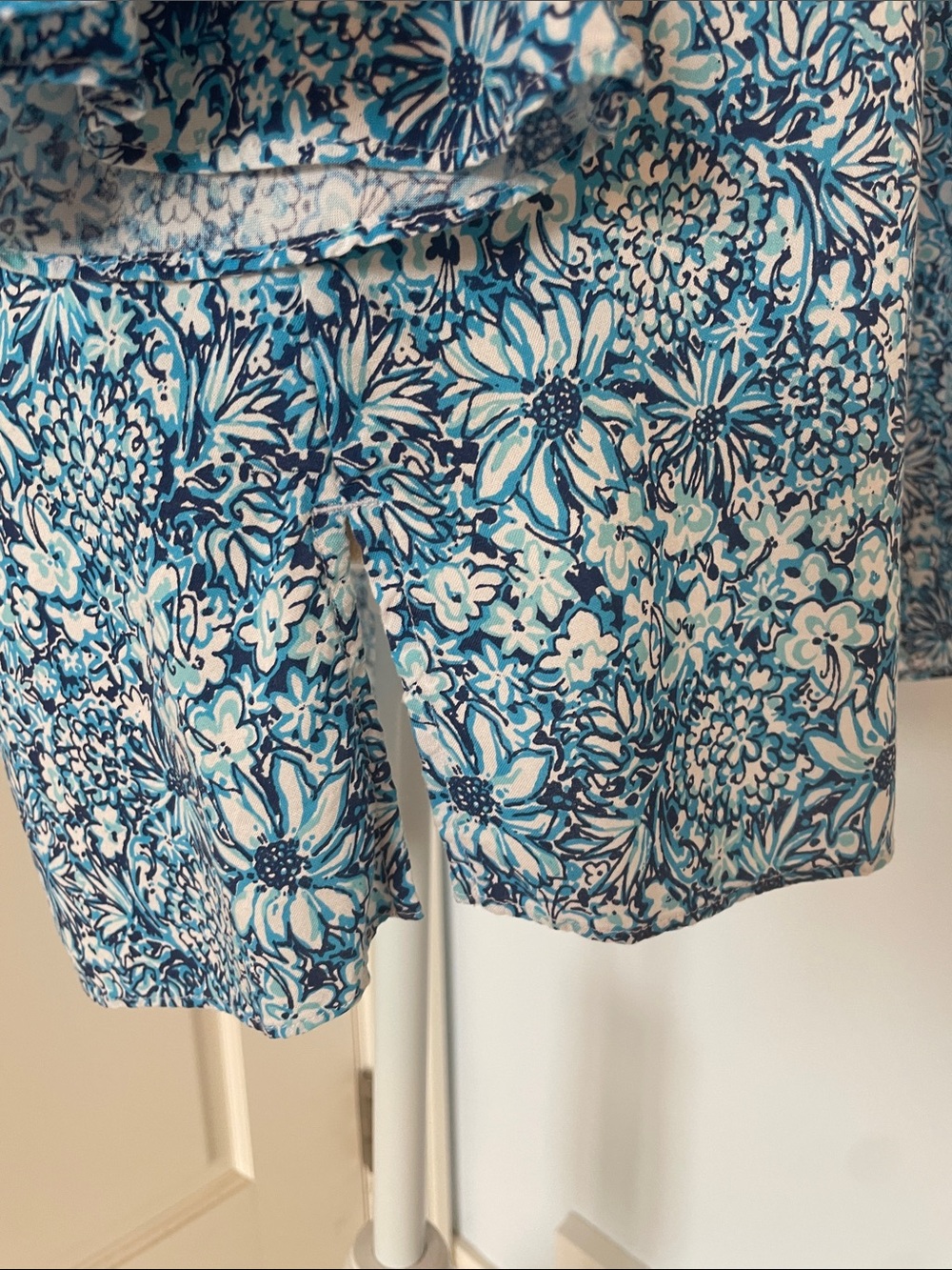 Lilly Pulitzer Medium Blue Floral Lace-Trim Tunic Top - Picture 7 of 11